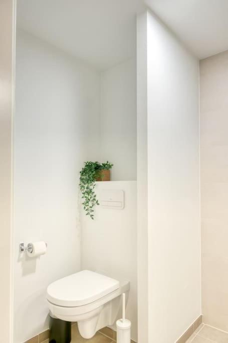 Appartement Seaside Escape Perfect For 5 In *